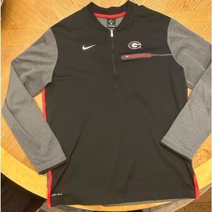 Nike UGA Q-Zip Pullover. Dri-Fit. Size Large. Excellent condition.